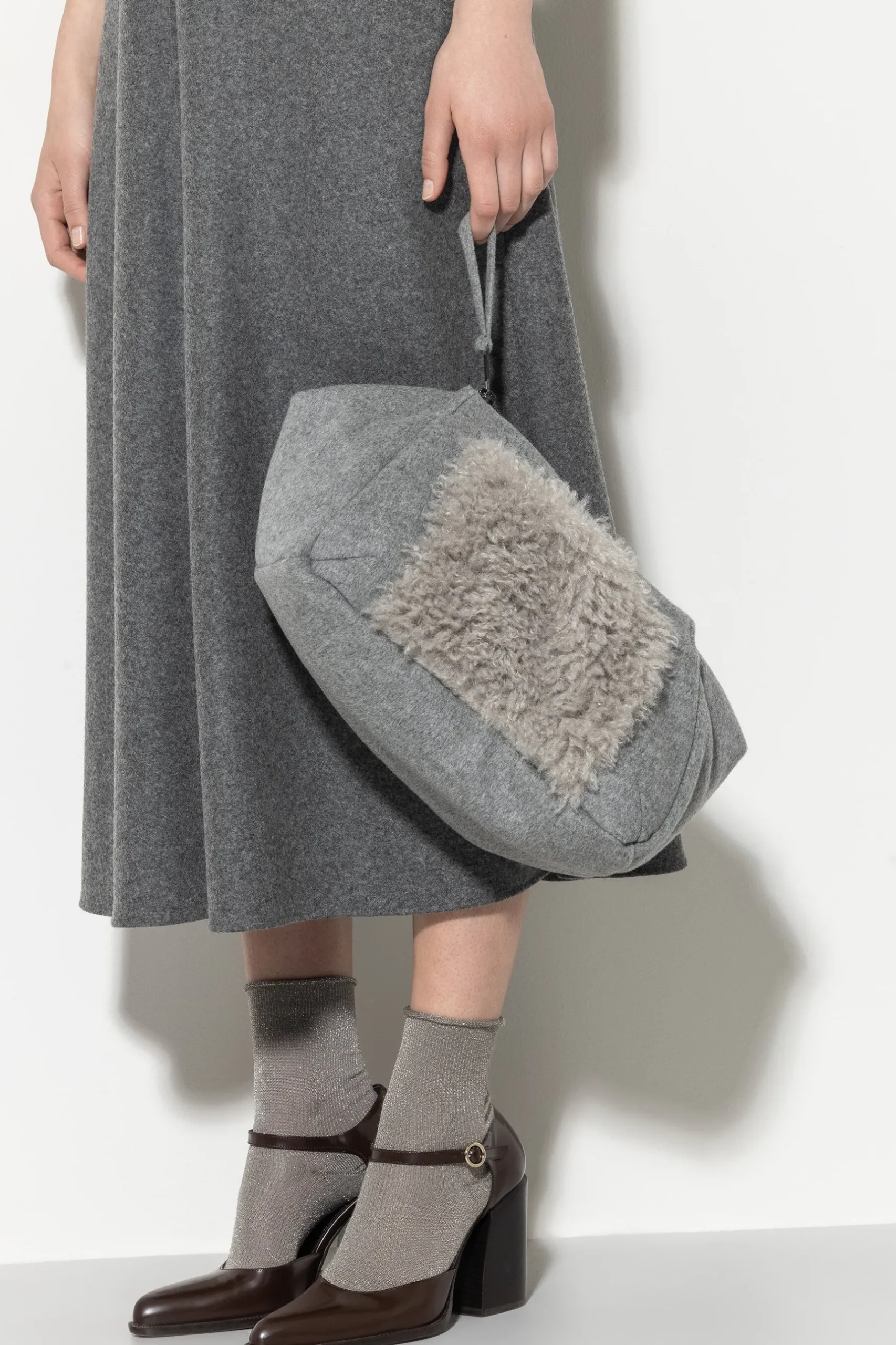 New LUISA CERANO Tasche Mit Wolldetail heather grey